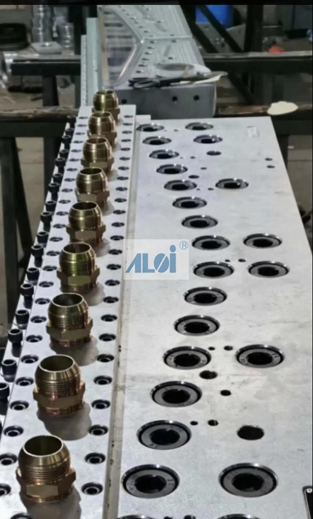 大慶熔噴布模具丨熔噴設(shè)備調(diào)試中出現(xiàn)“飛花”現(xiàn)象，原因分析及解決辦法！